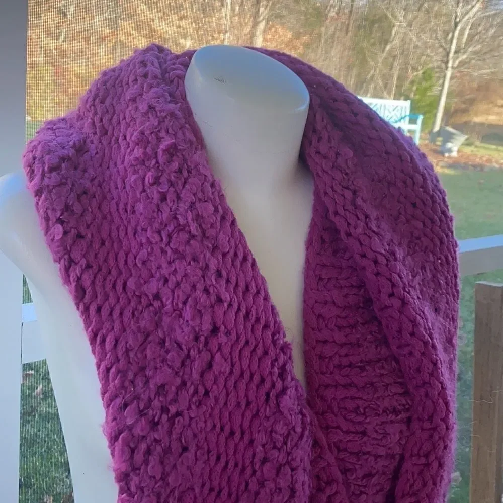 Handmade Knit Hat & Infinity Scarf Set - Picture 5 of 6